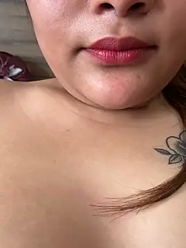 Rosy_BabyDoll webkamerás műsora