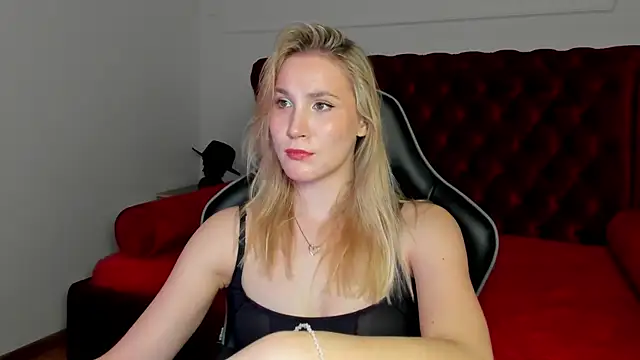 ElaraVoltage – Live XXX-chat