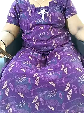 MaaliiiPonuTamil 在線直播表演