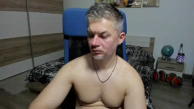 RobbyShawzのライブXXXチャット