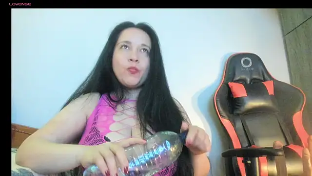 Webkamerová show cami_hot_tits