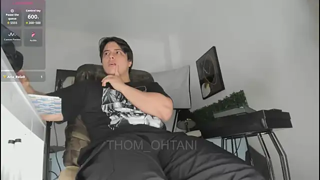 Thom_Ohtani webcam show