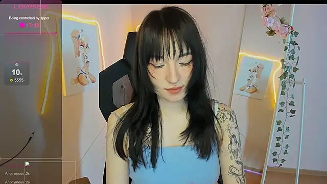 Show de AliceeinWonderlanddd na webcam