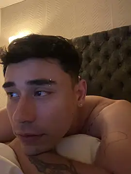 Adam_Grey's Live XXX Chat