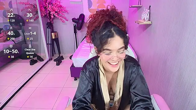 Maggy_t18's Live XXX Chat