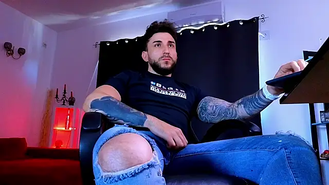 MightyAaron66 Webcam show