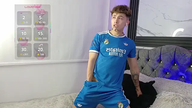 Saimonvela Live XXX-Chat