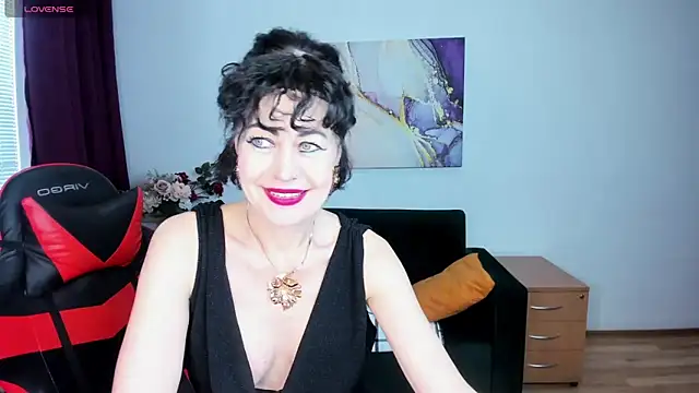 Silvia_Wallec 现场XXX聊天