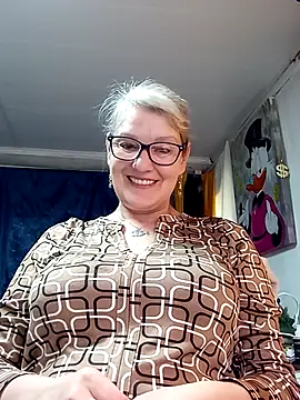 irinamaux Chat XXX live