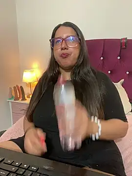 shara_'s Live XXX Chat