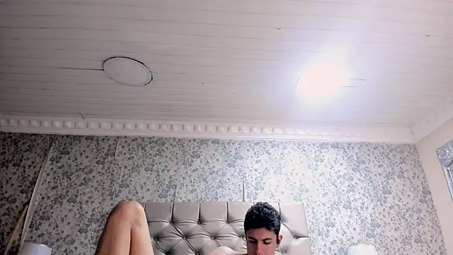JacksonDunss Show in webcam
