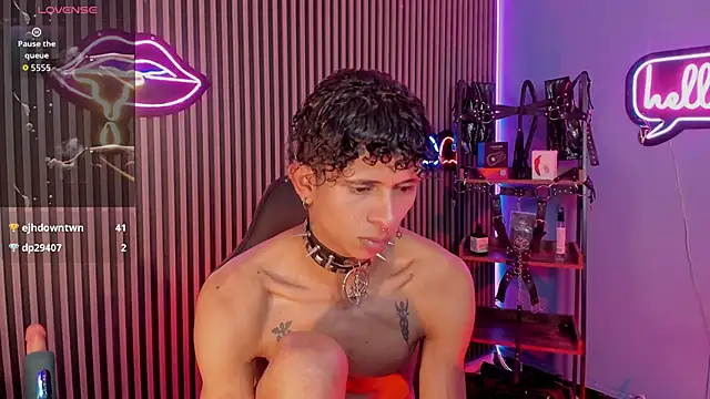 Maximoking26n Live XXX chat