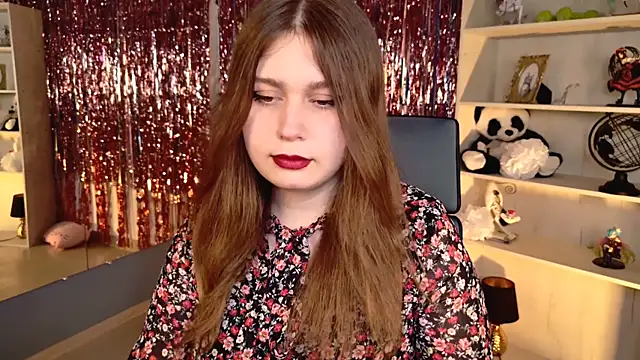 FioraMarmoris' Live XXX Chat