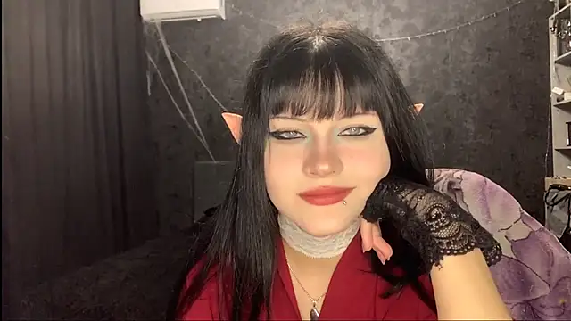 EmilyEmbears – Naživo XXX chat