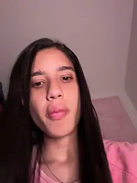 Praga_Pink 라이브 XXX 채팅