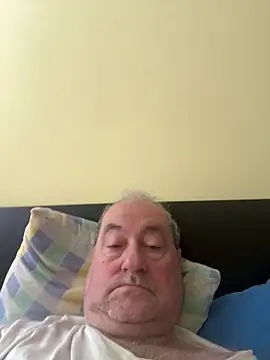 Онлайн чат XXX csikar