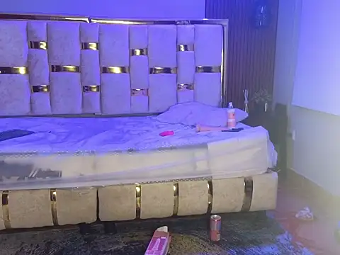 _weird_sativa – Naživo XXX chat