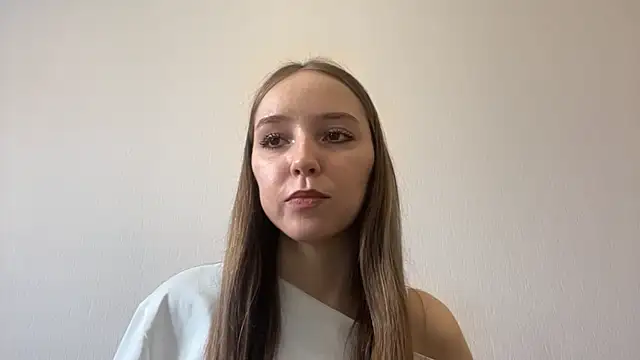 Chat +18 de QueenBalensiefen ao vivo
