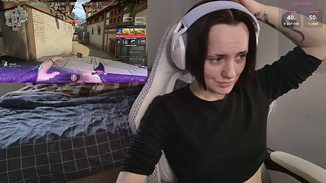 Czat XXX na żywo – Luna_Loveee