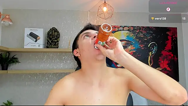 ian_jacob Chat XXX in diretta