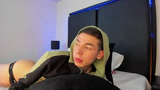Aron_maxx Live XXX-chat