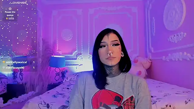 Kat_VonDe Chat XXX in diretta