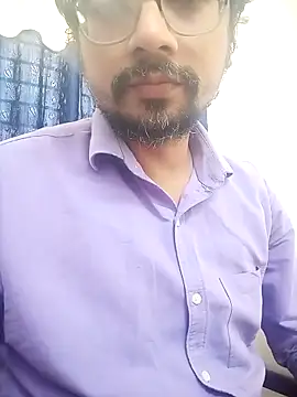 Show modela rajkink2060 na web-kameri