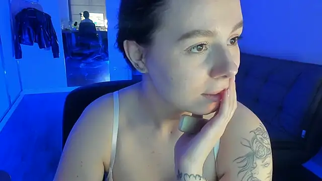 Chat XXX Live Di_na_Bell