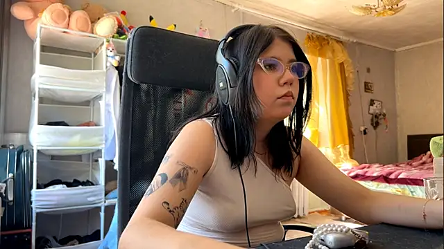 CaniLern Chat XXX live