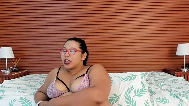 DeepandCurvy: απευθείας συνομιλία ΧΧΧ