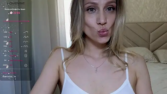 Živý XXX chat Alice_Wonders