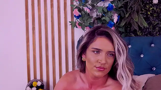 CherryMuse_'s Webcam Show