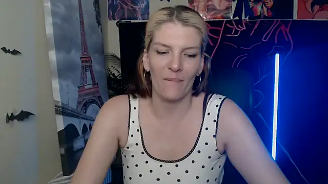 VanessaRey_ Chat XXX in diretta
