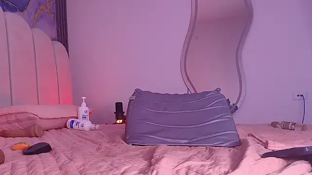 abbyrouss_ 即時 XXX 聊天