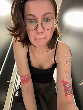 RinaCat Live XXX Chat