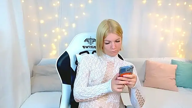 Lily_Daviss Chat XXX in diretta