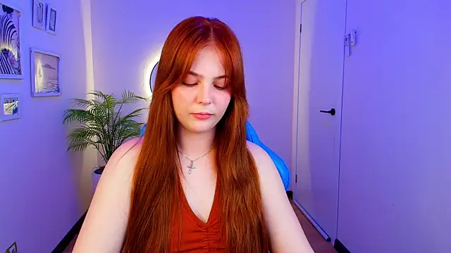 Elle_Funning 在線直播表演