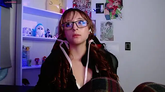 CelesteAyase's Live Chat Room