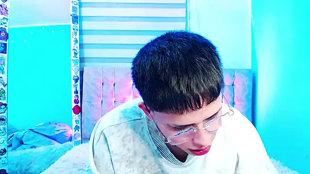 _justinmoon2: онлайн-секс-чат