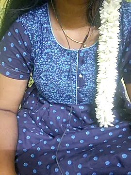 tamil_kanaka's Live XXX Chat