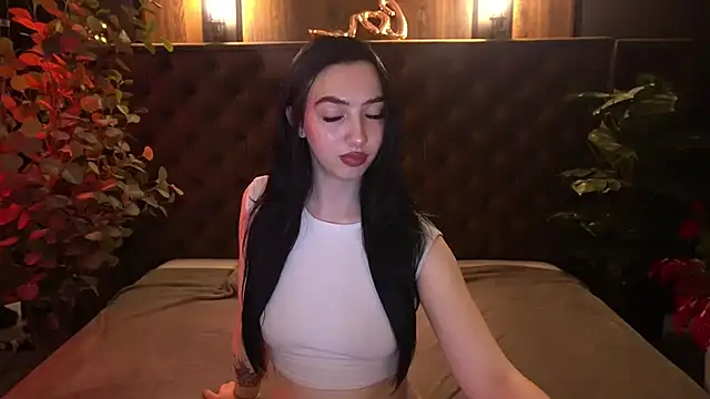 WildKittenX_ 라이브 XXX 채팅