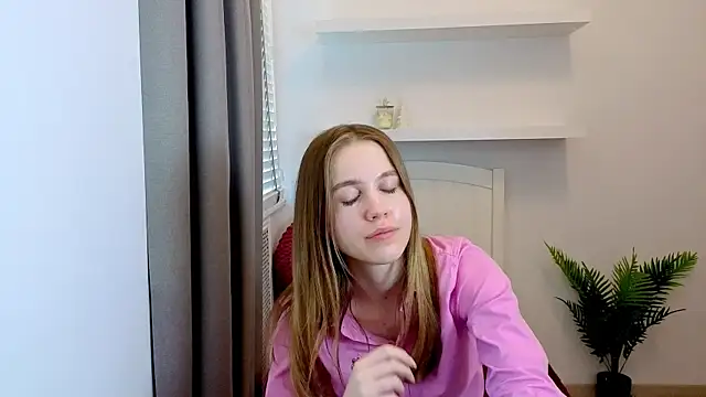 XXX chat uživo modela LoveXLexi