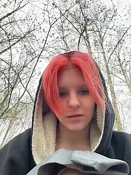 XXX chat uživo modela NinaParri