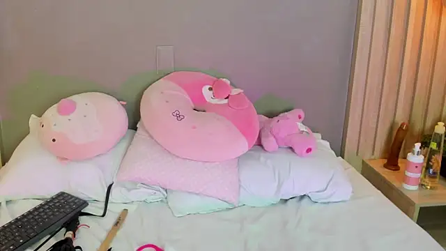 loly_berry's Webcam Show