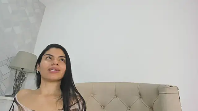naia_cox's Live XXX Chat
