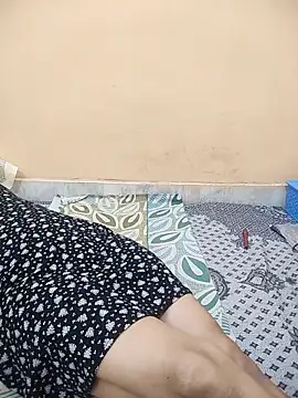 Rising_Queen Show Webcam