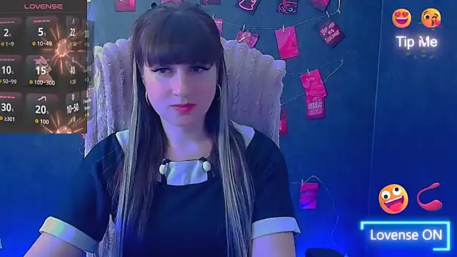 Violla_My 即時 XXX 聊天