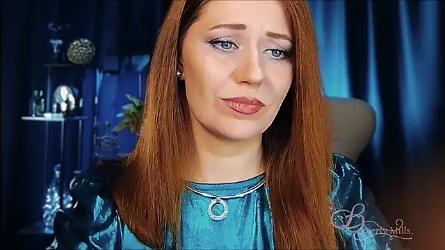 MissBeverlyMills: вебкам-шоу