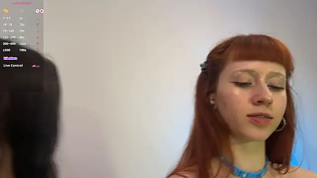 hopgals' Live XXX Chat