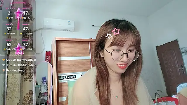 Živý XXX chat Lili_666